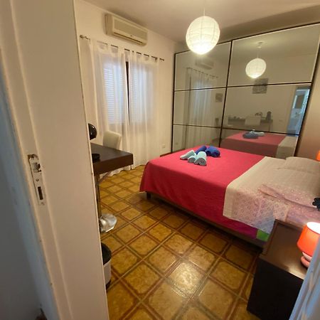 A Casa Da Mari Stanza Privata Bagno Condiviso Apartment Olbia Exterior foto